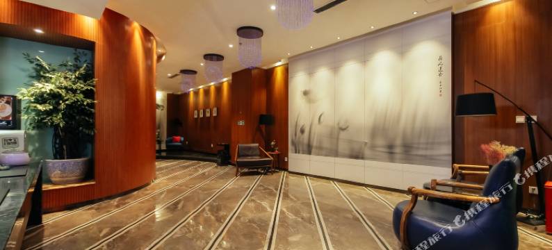 星光假日酒店(郑州二七广场东大街地铁站店)图片