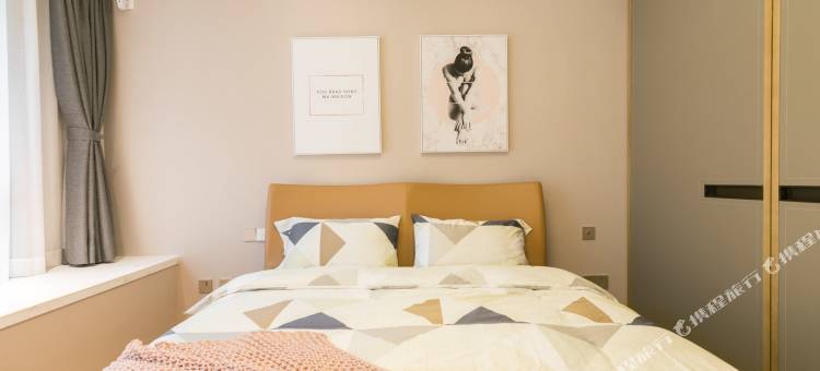 上海百年孤独千年一叹公寓(泰虹路分店)图片