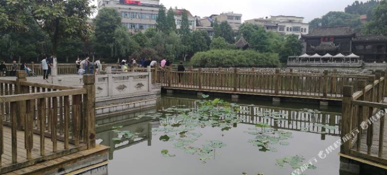 东方假日酒店(黔西市人民医院水西公园店)图片