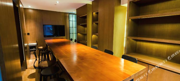 格雅酒店(上海北外滩大连路地铁站店)图片