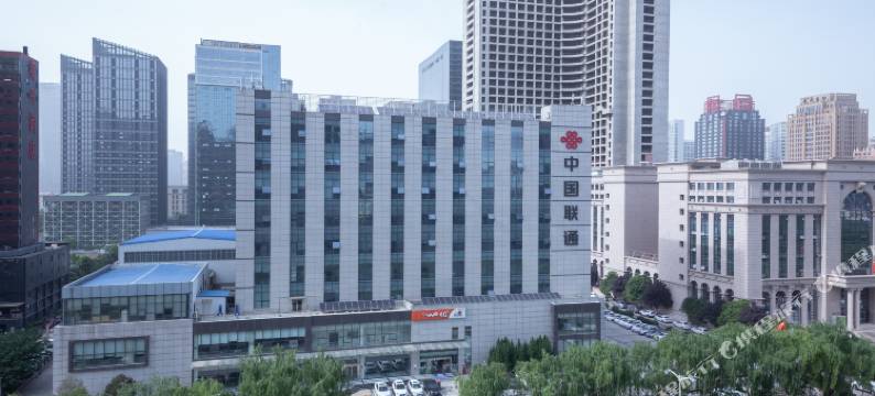 百事特威酒店(木塔寺地铁站万达ONE店)图片