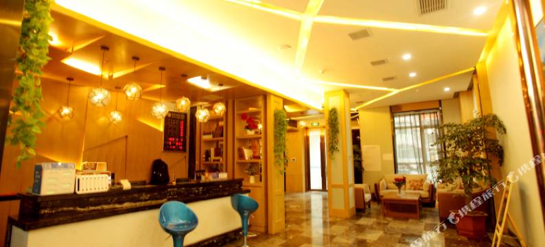 保康烟草影院酒店图片