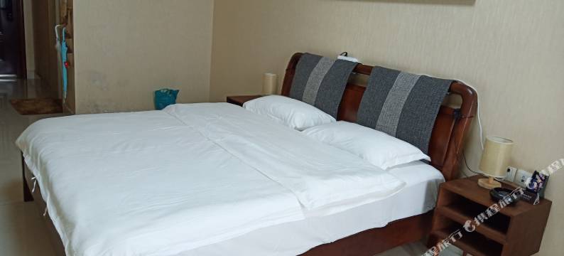 南宁国贸中山路简欧民宿图片