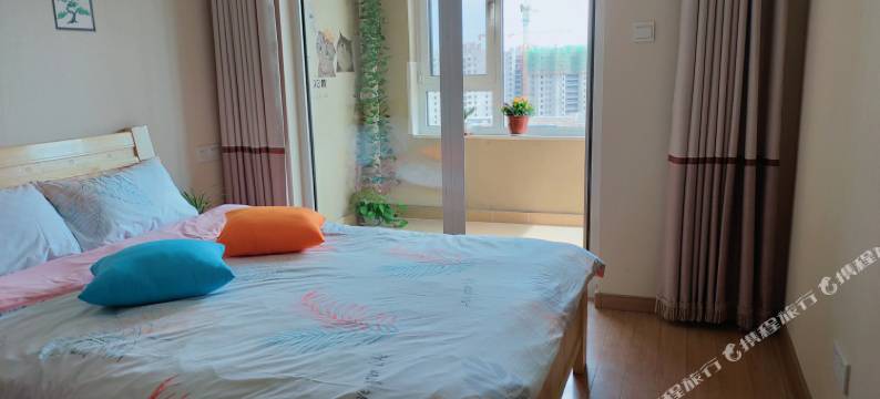 青岛暖洋洋的万科雅家民宿(2号店)图片