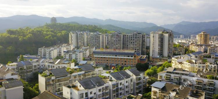 剑阁剑门关酒店图片