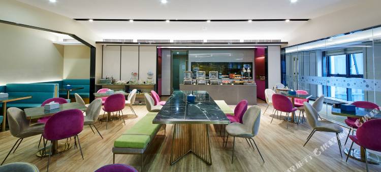 雷迪森世嘉酒店(杭州城西银泰运河体育公园店)图片