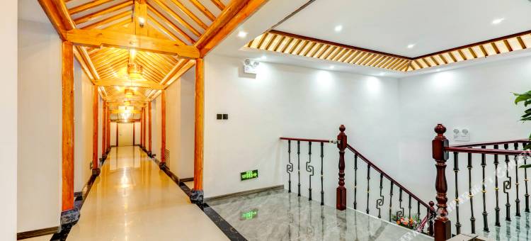 镜泊湖天泊•丽景酒店图片