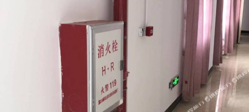 化州森思思酒店图片