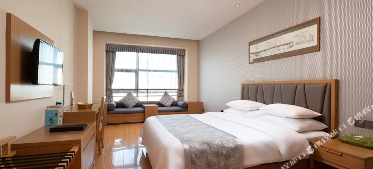 书香世家酒店(纳米科技园月亮湾地铁站店)图片