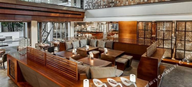 普吉双棕櫚树篮山酒店(Twinpalms MontAzure Phuket)图片