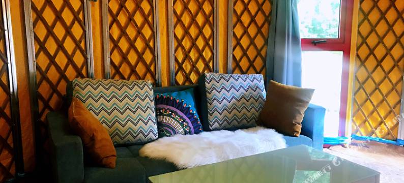 四姑娘山云溪谷客栈图片