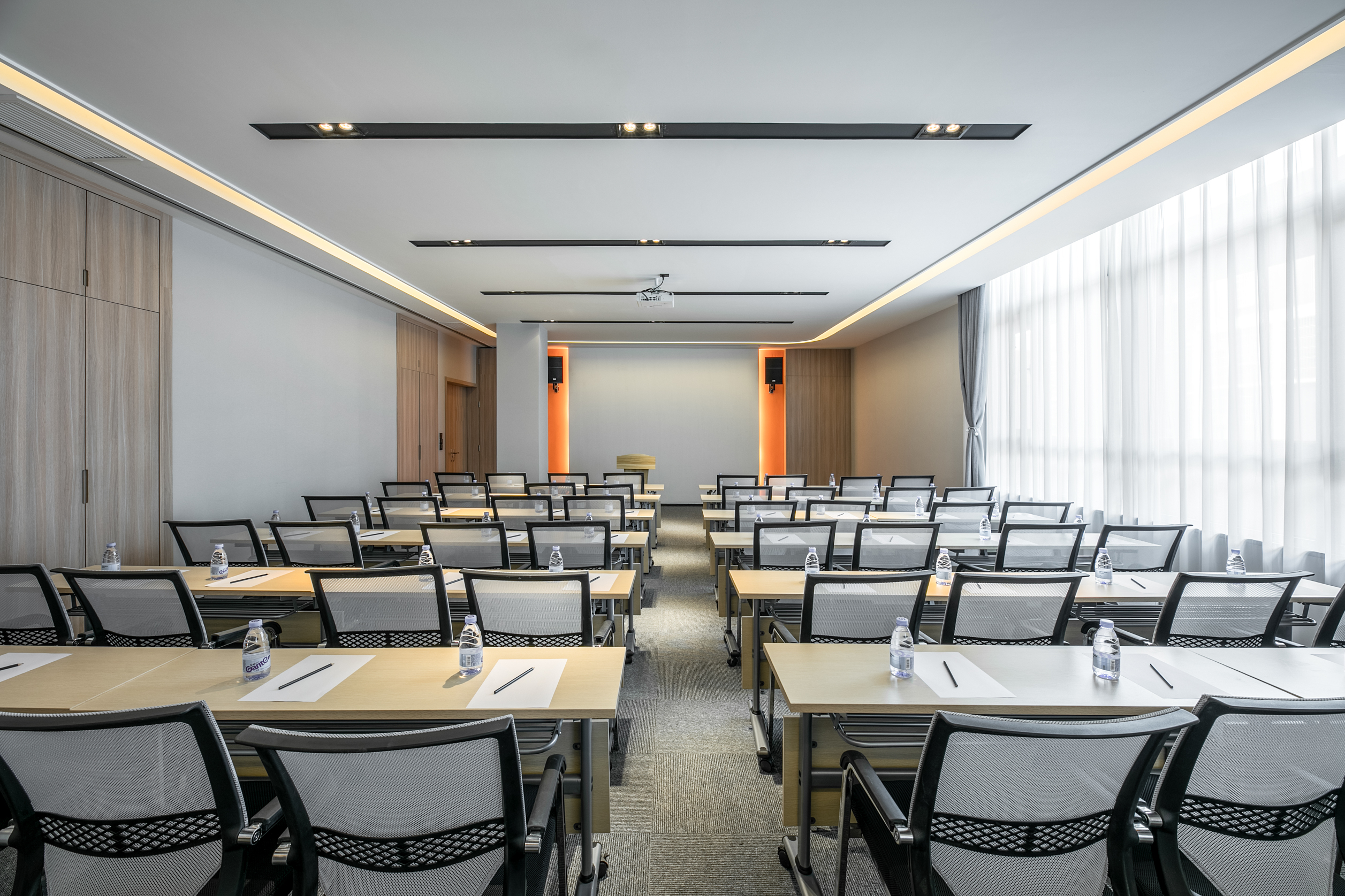 Atour Hotel (Xi'an High-tech Semiconductor Industrial Park) Over view