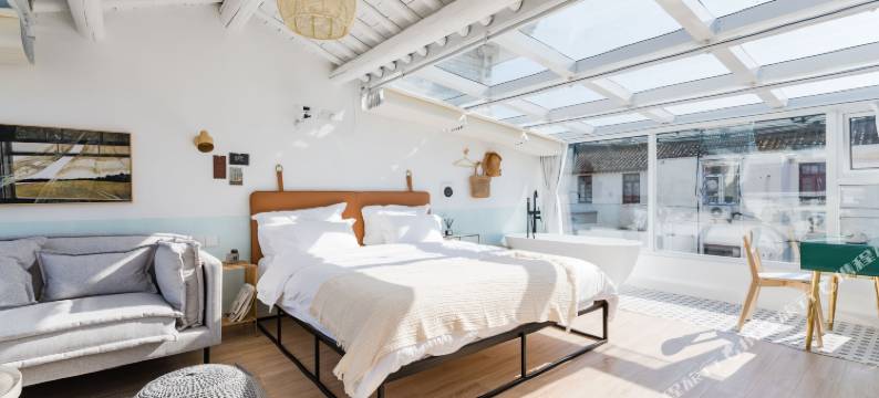 上海方柠轻旅居民宿图片