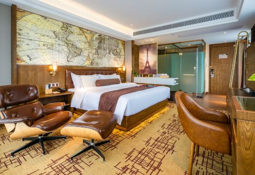 JAMES JOYCE COFFETEL Hotel Overview