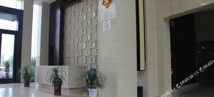 卡布轻奢公寓(松江泗泾地铁站店)图片