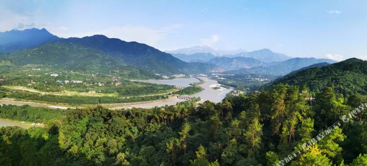 西街人家民宿(都江堰景区南桥店)图片