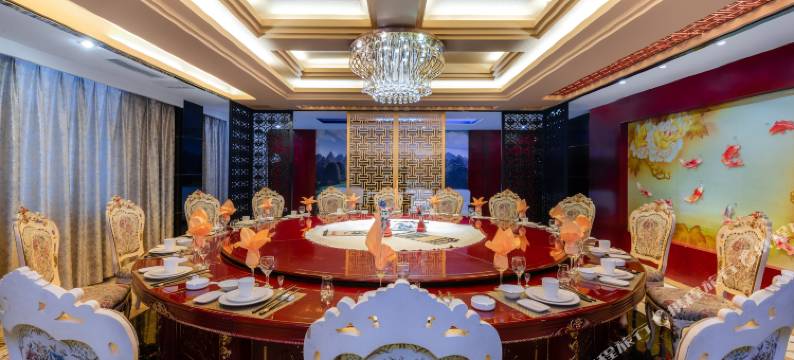 兴义皇冠酒店(桔山广场梦乐城购物中心店)图片
