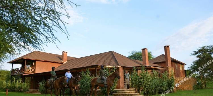 基里别墅酒店(Kili Villa Kilimanjaro Luxury Retreat)图片