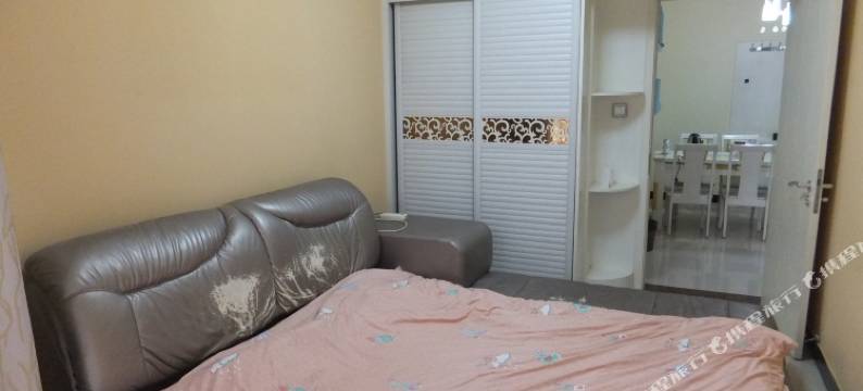 保定A✘小蜜蜂公寓(4号店)图片