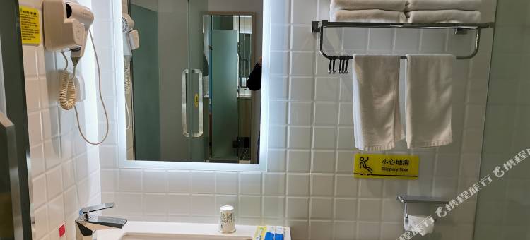 7天酒店(六安银泰百货店)图片