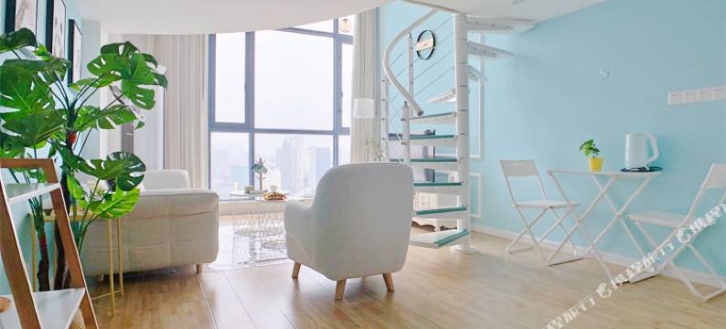 成都云朵耳公寓(宁夏街分店)图片