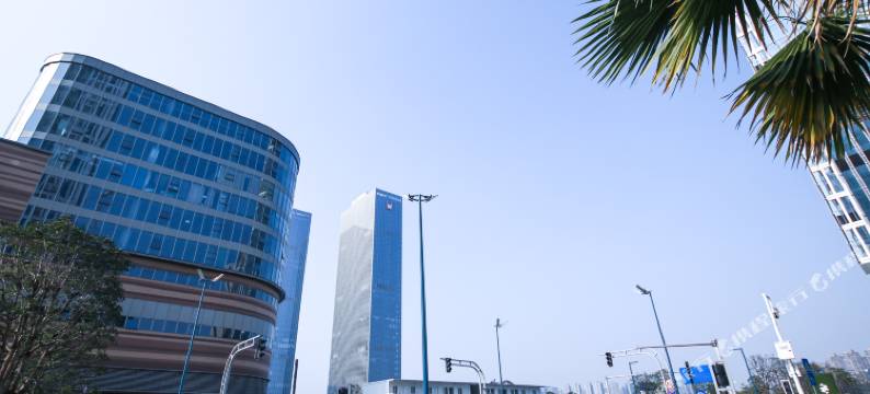 她他会服务公寓(新城东地铁站演艺中心店)图片