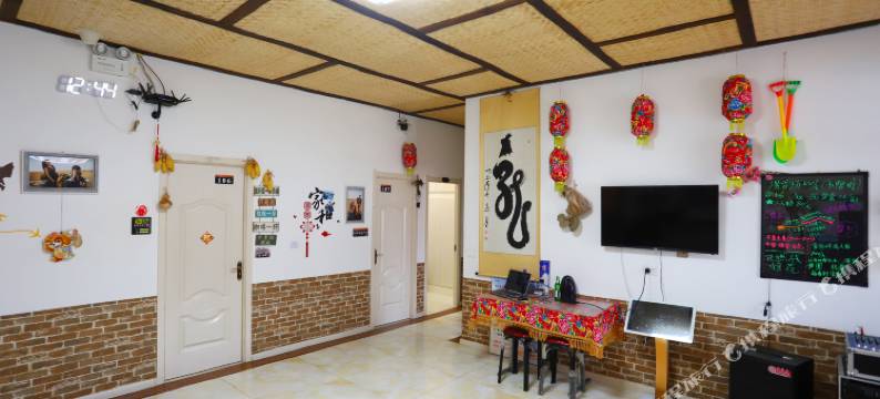 阔兰厅丨Snow Mountain·180°雪山观景度假美宿(雪谷风景区店)图片