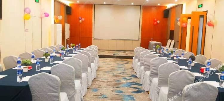 中山优普时尚酒店(中山北站店)图片