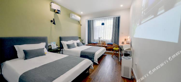 Smile旅行民宿(成都永陵公园店)图片