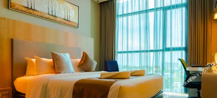 格林斯套房酒店(Greens Hotel & Suites)图片