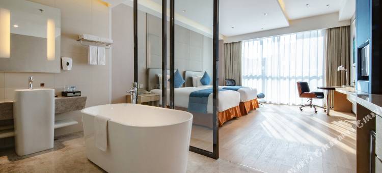 H水晶酒店(大连开发区金马路店)图片