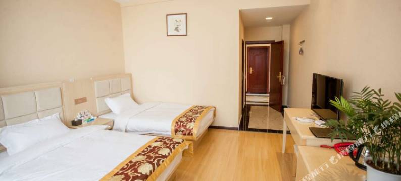 鹤庆开心商务酒店图片