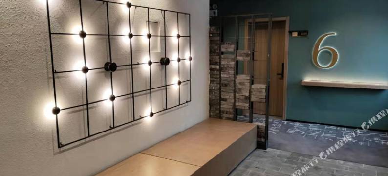 衢州翁礼文化酒店(国金中心水亭门店)图片