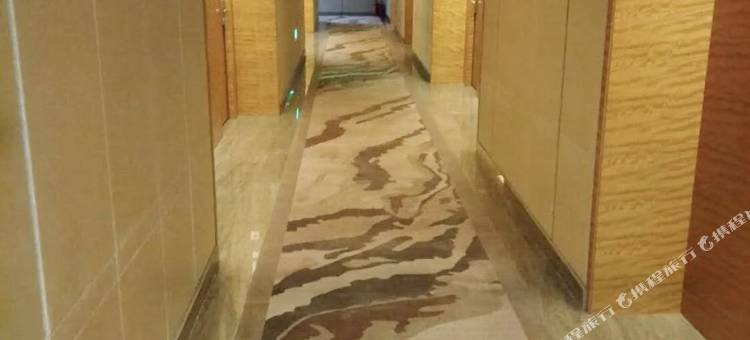 瓦房店新海润酒店图片