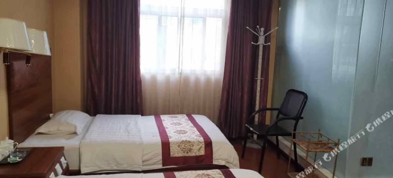 楚雄生红宾馆图片