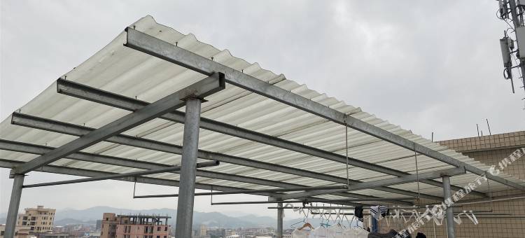 派酒店(广州白云机场钟落潭竹料地铁站店)图片