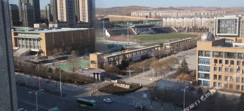 华香居酒店式公寓(赤峰二中店)图片