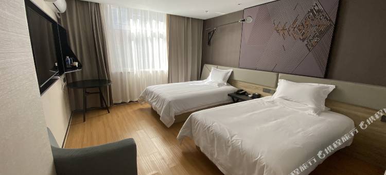 IU酒店(太原千峰南路店)图片