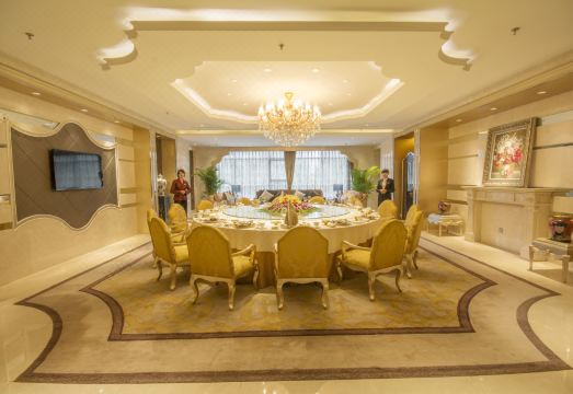 Titan Central Park Hotel Hotel Overview