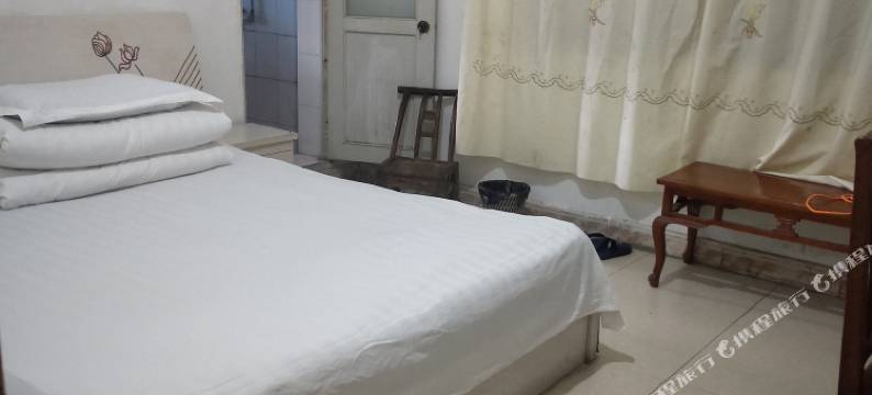 张家界常燕客栈(天门山索道店)图片