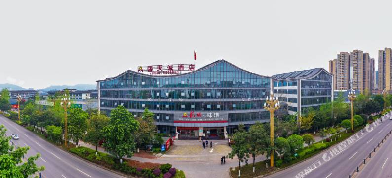 泸县馨天诚酒店图片