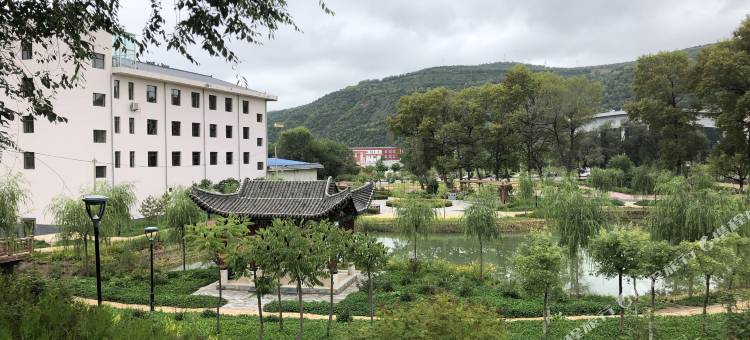 隆德龙苑宾馆图片