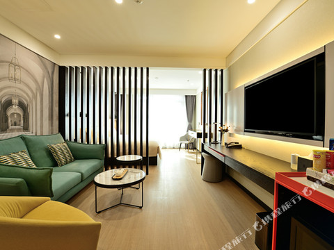 锦州云鼎智选精品酒店