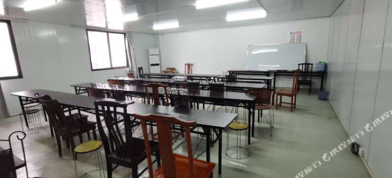 阳朔新月阁酒店图片