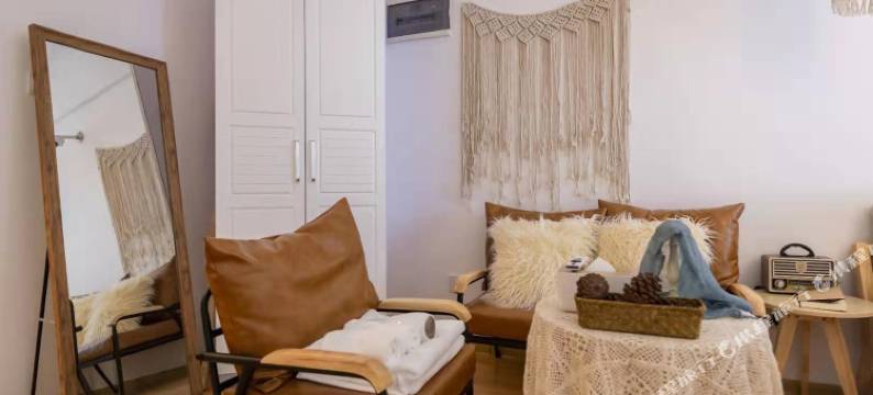 新密浅浅公寓图片