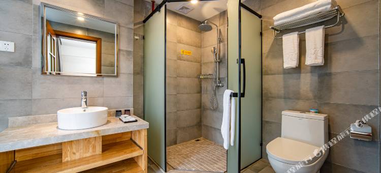 贵阳梦成大酒店(贵黔国际医院总店)图片