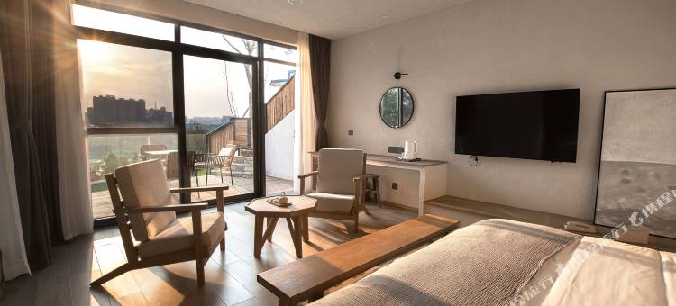 枕山栖谷民宿(乐山大佛店)图片