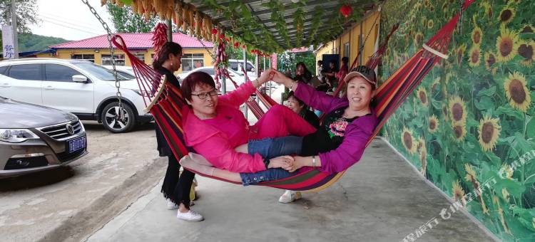 蛟河插树岭湖滨山庄图片