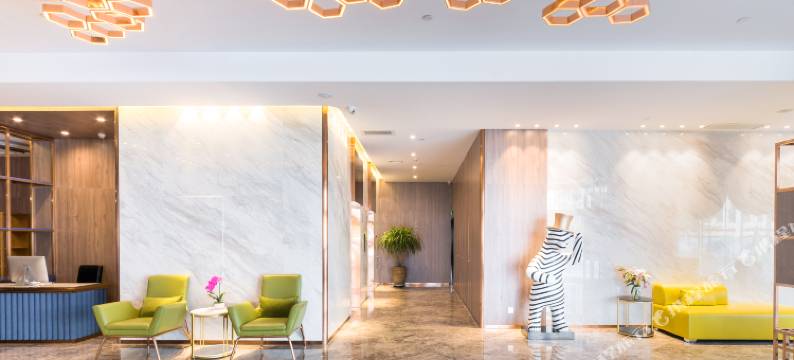 美仑金悦酒店(厦门中山路文灶地铁口店)图片