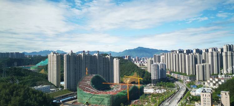 趣住城市民宿(十堰万达广场店)图片